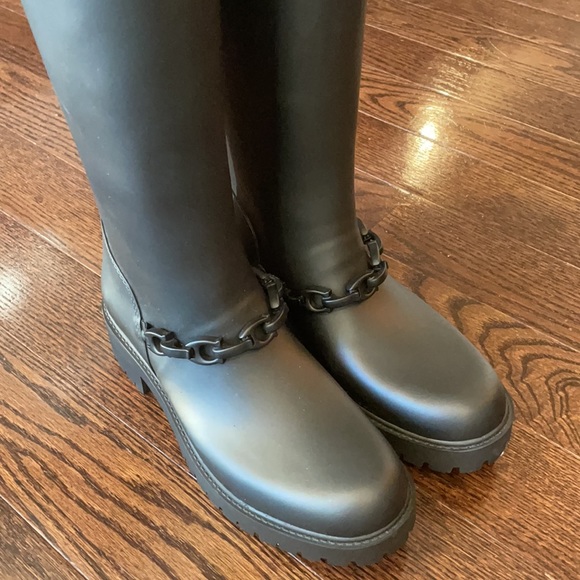 Coach rain boots size 8 - Picture 2 of 5